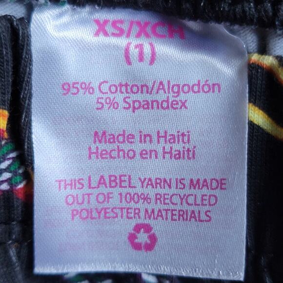 Christmas Leggings Juniors Sz XS Black Gingerbread Tree Charm Chain Holiday Knit - Picture 4 of 4